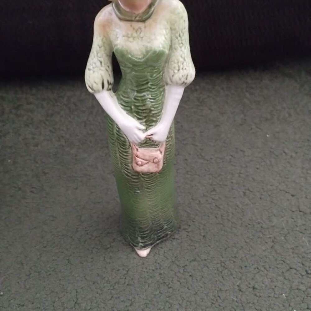 Goebel figerine Women green dress hat West Germany